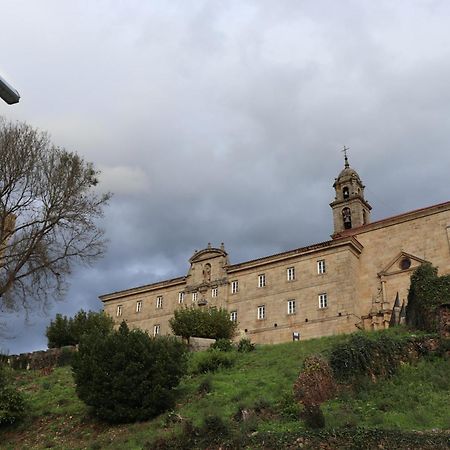 Acogedor Apartamento Ribeira Sacra Monforte De Lemos Bagian luar foto